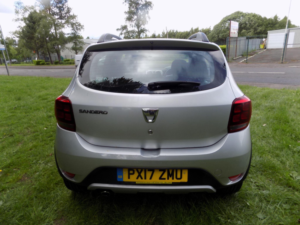 2017 Dacia Sandero Stepway 1.5 Dci Ambiance Euro 6 (s/s) 5dr in Silver — image 5
