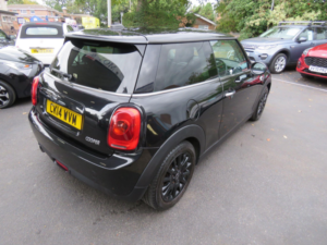 2014 MINI Hatch 1.5 Cooper Euro 6 (s/s) 3dr in Black — image 5