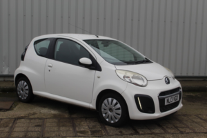 2013 Citroen C1 1.0 I Vtr in White — image 4