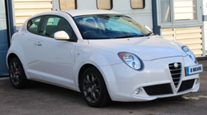 2012 Alfa Romeo Mito 1.3 Mito 1.3 Jtdm-2 85bhp Sprint in White — image 3