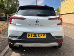 2020 Renault Captur 1.3 Tce Iconic SUV 5dr Petrol Edc Euro 6 (s/s) (130 Ps) in White — image 6