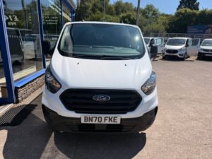 2020 Ford Transit Custom 2.0 300 Ecoblue Leader Crew Van Double Cab 5dr Diesel Manual L1 H1 Euro 6 105 Ps in White — image 3