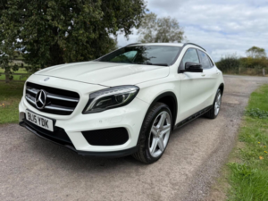 2015 Mercedes-Benz Gla 2.1 Gla220 Cdi Amg Line 7g-Dct 4matic Euro 6 (s/s) 5dr in White — image 3