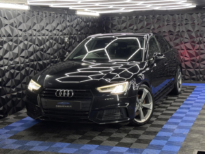 2017 Audi A4 1.4 Tfsi Black Edition S Tronic Euro 6 (s/s) 4dr in Black — image 4