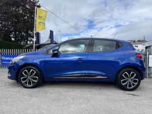 2018 Renault Clio 0.9 Play Tce 90 My18 in Blue — image 2