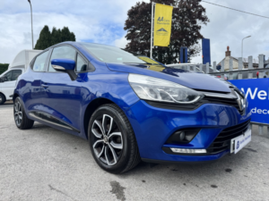 2018 Renault Clio 0.9 Play Tce 90 My18 in Blue — image 5