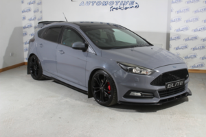2017 Ford Focus 2.0t Ecoboost St-3 Hatchback 5dr Petrol Manual Euro 6 (s/s) (250 Ps) in Grey — image 4