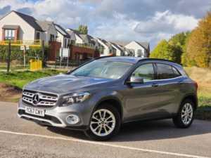 2017 Mercedes-Benz Gla 1.6 Gla200 Se SUV 5dr Petrol 7g-Dct Euro 6 (s/s) (156 Ps) in Grey — image 3