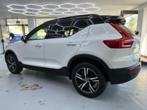 2021 Volvo Xc40 1.5 T3 R-Design Euro 6 (s/s) 5dr in White — image 6