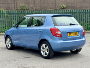 2013 Skoda Fabia 1.2 Se in Blue — image 2