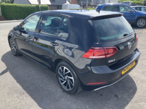 2019 Volkswagen Golf 1.5 Tsi Evo Match Edition in Black — image 4