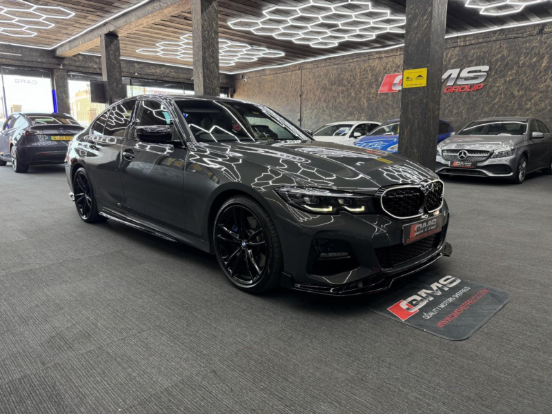 2021 BMW 3 Series 2.0 320d M Sport Pro Edition Saloon in Grey — image 1