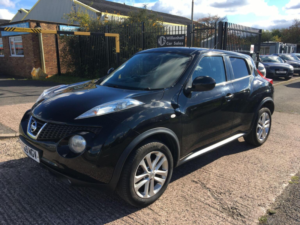 2013 Nissan Juke 1.6 Acenta Premium Euro 5 (s/s) 5dr in Black — image 5