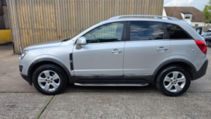 2012 Vauxhall Antara 2.2 Cdti Exclusiv 2WD Euro 5 (s/s) 5dr in Silver — image 5