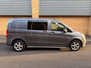 2017 Mercedes-Benz Vito 2.1 Vito 119 Sport Bluetec Auto in Grey — image 2