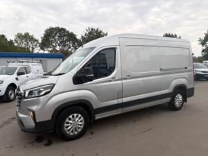 2023 Maxus Deliver 9 2.0 D20 Lux Panel Van 5dr Diesel Manual Fwd L3 H2 Euro 6 (s/s) (163 Ps) in Silver — image 6