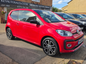 2018 Volkswagen Up! 1.0 High Up! Hatchback 3dr Petrol Manual Euro 6 (s/s) (90 Ps) in Red — image 2