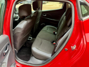 2016 Renault Clio 0.9 Tce Dynamique S Nav Euro 6 (s/s) 5dr in Red — image 5