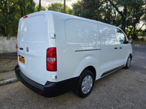 2021 Vauxhall Vivaro 1.5 Turbo D 2900 Dynamic L2 H1 Euro 6 (s/s) 6dr in White — image 3