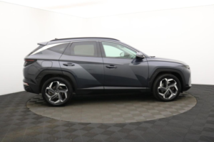 2022 Hyundai Tucson 1.6 T-Gdi 13.8kwh Premium SUV 5dr Petrol Plug-In Hybrid Auto 4WD Euro 6 (s/s) (265 Ps) in Grey — image 2