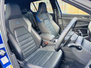 2021 Volkswagen Golf 2.0 Tsi R in Blue — image 3