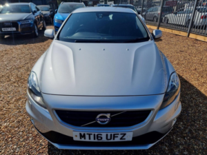 2016 Volvo V40 2.0 D3 R-Design Lux Nav Euro 6 (s/s) 5dr in Silver — image 6
