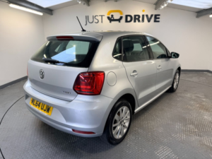 2014 Volkswagen Polo 1.0 Bluemotion Tech Se Hatchback 5dr Petrol Manual Euro 6 (s/s) (60 Ps) in Silver — image 6