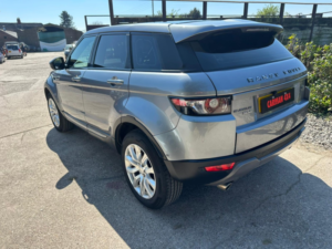 2013 Land Rover Range Rover Evoque 2.2 Sd4 Pure Tech in Grey — image 3