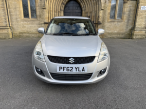 2013 Suzuki Swift 1.2 Sz4 in Silver — image 3