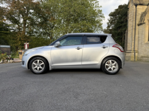 2013 Suzuki Swift 1.2 Sz4 in Silver — image 5