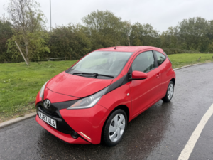 2018 Toyota Aygo 1.0 Vvt-I X-Play in Red — image 5