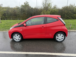 2018 Toyota Aygo 1.0 Vvt-I X-Play in Red — image 6
