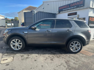 2016 Land Rover Discovery Sport 2.0 Td4 Hse in Grey — image 5