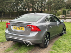 2017 Volvo S60 2.0 R-Design Lux Nav D4 in Grey — image 4