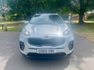 2017 Kia Sportage 1.6 Gdi 2 SUV 5dr Petrol Manual Euro 6 (s/s) (130 Bhp) in Silver — image 2