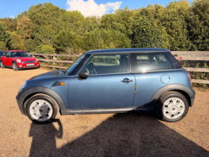 2010 MINI Hatch 1.6 One Euro 5 3dr in Blue — image 6