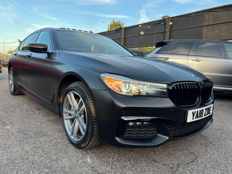 2018 BMW 7 Series 3.0 730ld M Sport Auto Euro 6 (s/s) 4dr in Silver — image 1