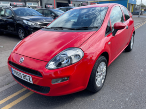 2015 Fiat Punto 1.2 Pop + Hatchback 3dr Petrol Euro 6 (69 Bhp) in Red — image 3