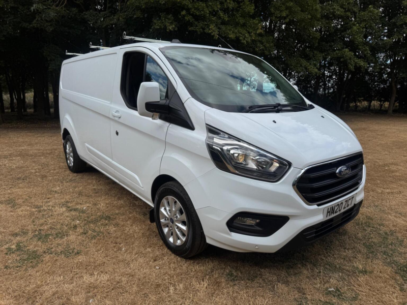 2020 Ford Transit Custom 2.0 300 Ecoblue Limited L2 H1 Euro 6 (s/s) 5dr in White — image 1
