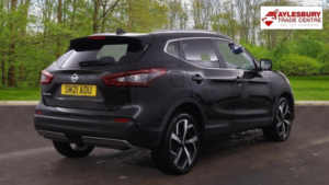 2021 Nissan Qashqai 1.3 Dig-T N-Motion Dct Auto Euro 6 (s/s) 5dr in Black — image 4