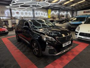 2017 Peugeot 3008 1.6 Bluehdi Allure in Black — image 4