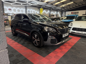2017 Peugeot 3008 1.6 Bluehdi Allure in Black — image 6