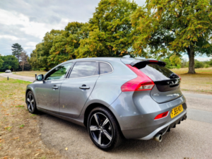 2019 Volvo V40 2.0 R-Design Pro T2 in Grey — image 5