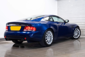 2003 Aston Martin Vanquish 5.9 Coupe 2dr Petrol Manual (396 G/km, 460 Bhp) in Blue — image 2