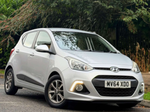 2014 Hyundai I10 1.2 Premium Hatchback 5dr Petrol Manual Euro 5 (87 Ps) in Silver — image 4