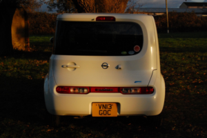 2013 Nissan Cube Hatchback 1.5 (2012) in White — image 5