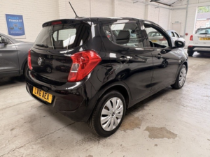 2016 Vauxhall Viva 1.0 I Se in Black — image 4