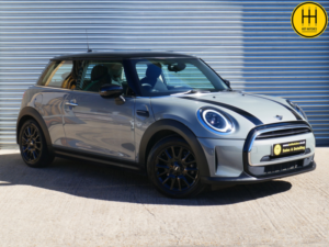 2022 MINI Hatch