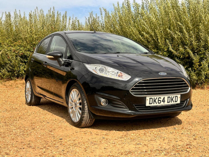 2014 Ford Fiesta 1.5 Tdci Titanium Euro 5 5dr in Black — image 1