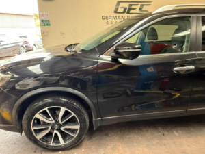 2014 Nissan X-Trail 1.6 Dci N-Tec Xtron Euro 5 (s/s) 5dr in Black — image 5